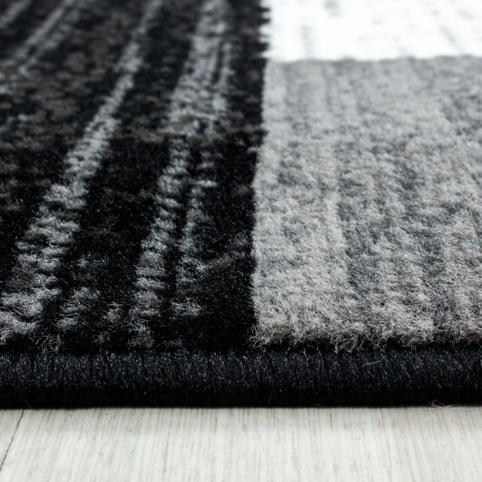 Base Grid vloerkleed laagpolig rechthoek 60x100cm zwart