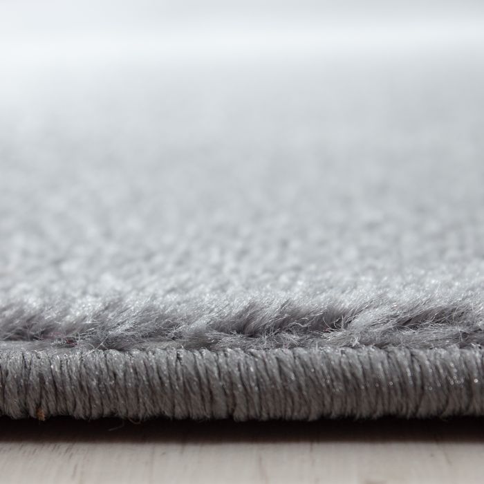 Parma Saty vloerkleed laagpolig rechthoek 80x150cm zwart