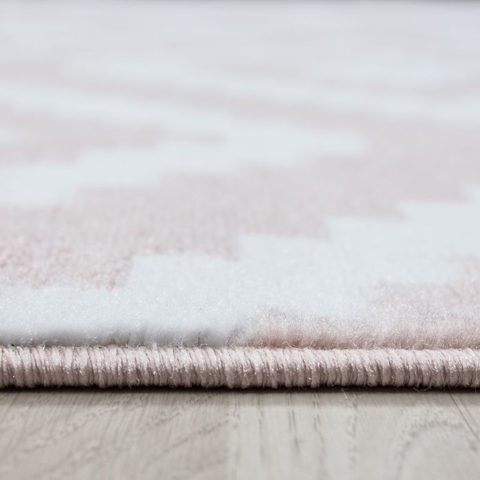 Plus Rhombus vloerkleed laagpolig rechthoek 160x230cm roze