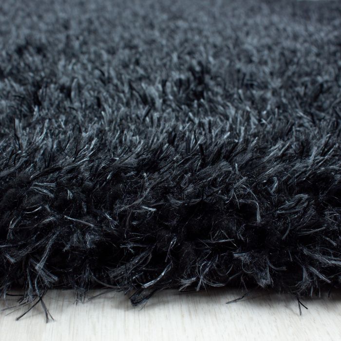Brilliant Shaggy vloerkleed hoogpolig rechthoek 280x370cm zwart