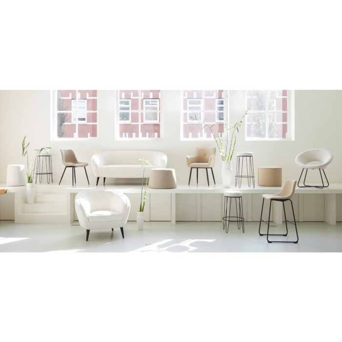 ALMOND fauteuil bouclé (lus) 91x71x77cm crème met houten zwart poten