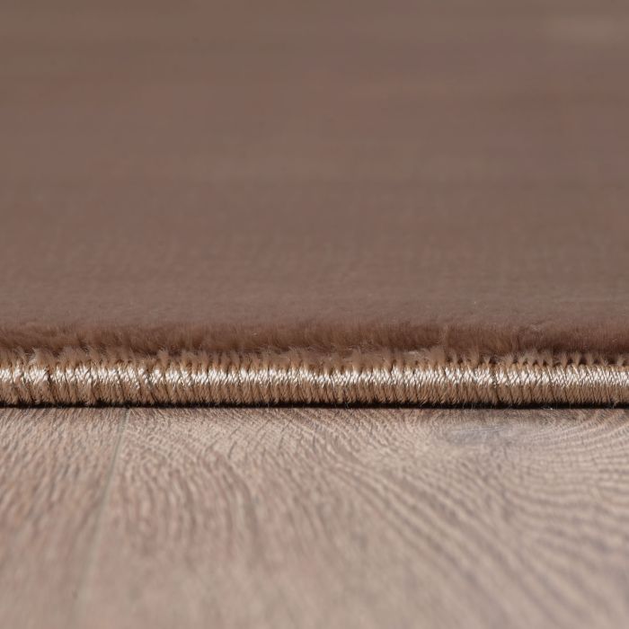 Luxy vloerkleed hoogpolig rechthoek 200x290cm beige