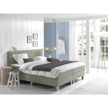 Comfort 2.0 vlakke boxspring 140x200cm groen
